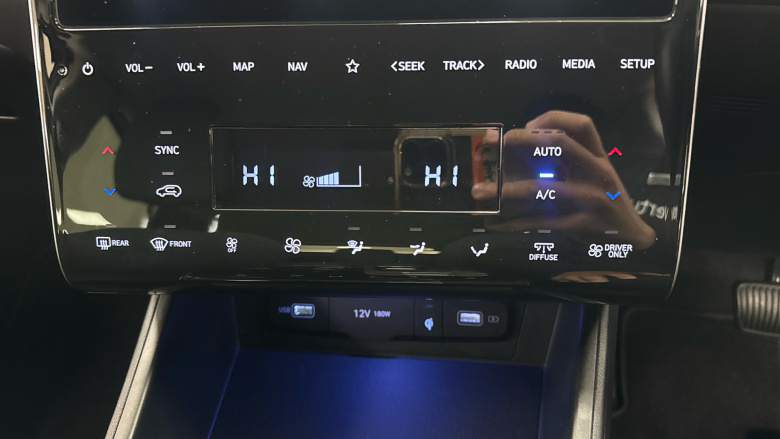 Hyundai TUCSON 1.6 TGDi Hybrid 230 Premium 5dr 2WD Auto Hybrid Estate